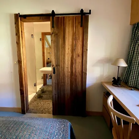 B L A C K B I R D V E R B I E R Tres Rare Et Exclusif Penthouse De 160 M2 דירה