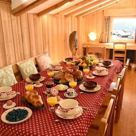 Apartment B L A C K B I R D V E R B I E R Tres Rare Et Exclusif Penthouse De 160 M2 *