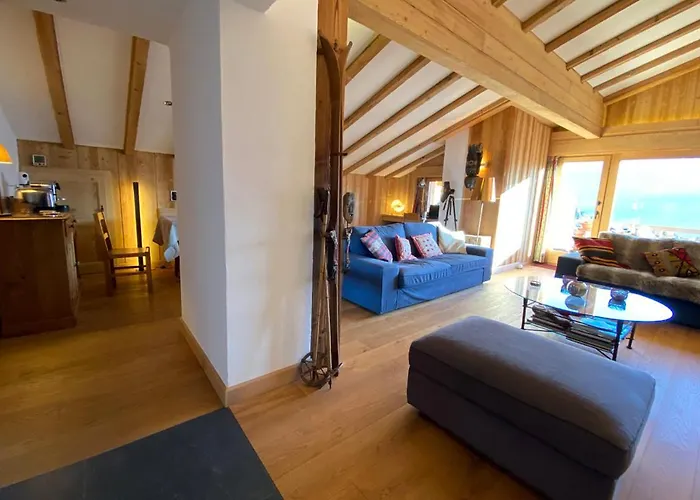 B L A C K B I R D V E R B I E R Tres Rare Et Exclusif Penthouse De 160 M2