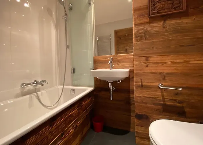 B L A C K B I R D V E R B I E R Tres Rare Et Exclusif Penthouse De 160 M2