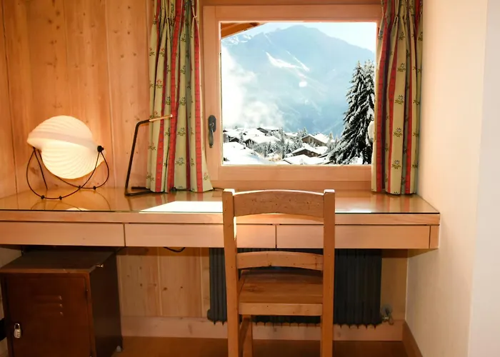 شقة B L A C K B I R D V E R B I E R Tres Rare Et Exclusif Penthouse De 160 M2 فيربير